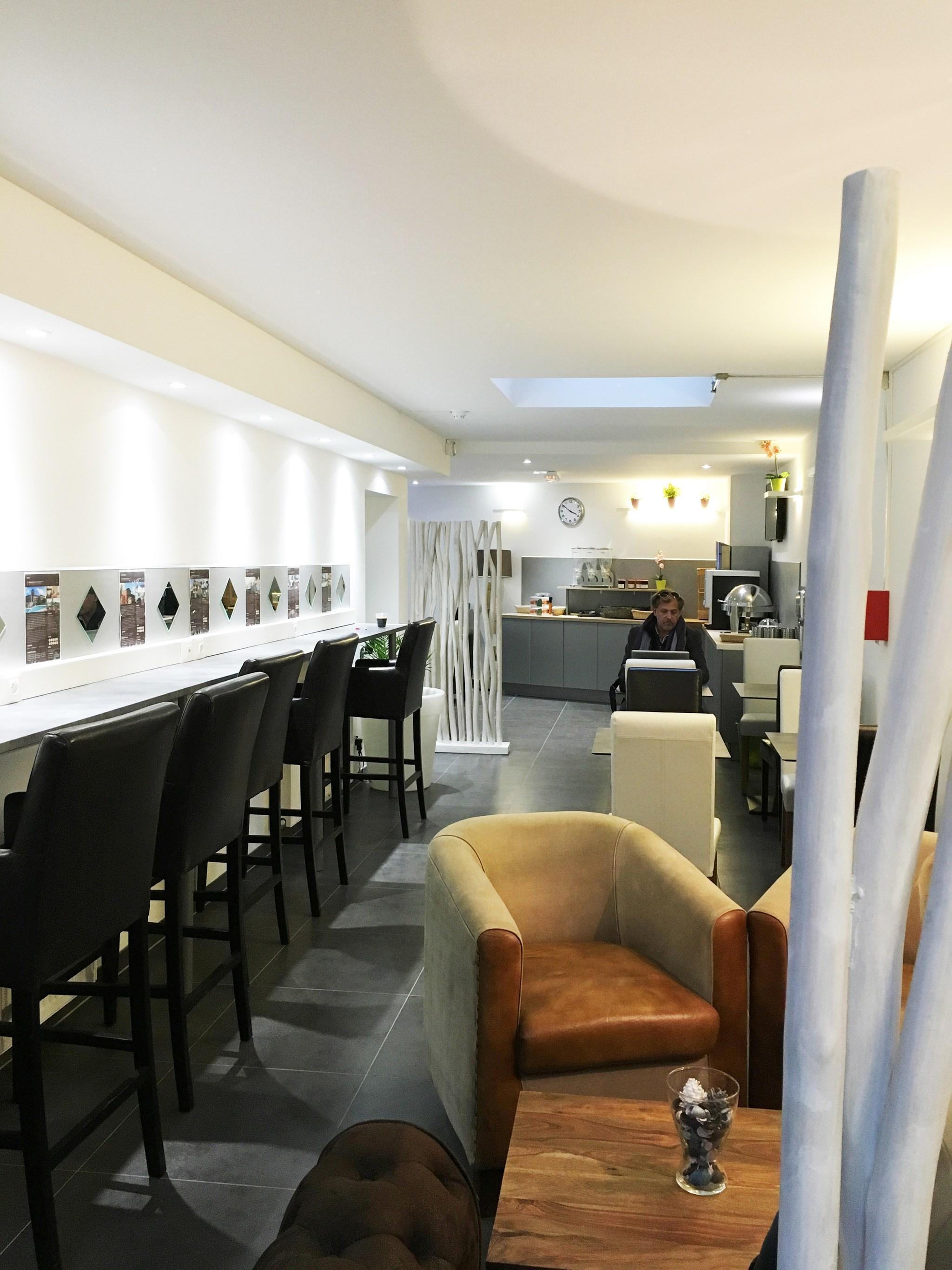 Adonis Hotel Страсбург Екстер'єр фото