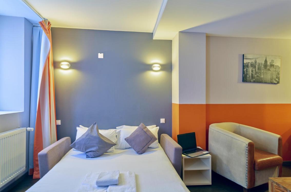 Adonis Hotel Страсбург Екстер'єр фото