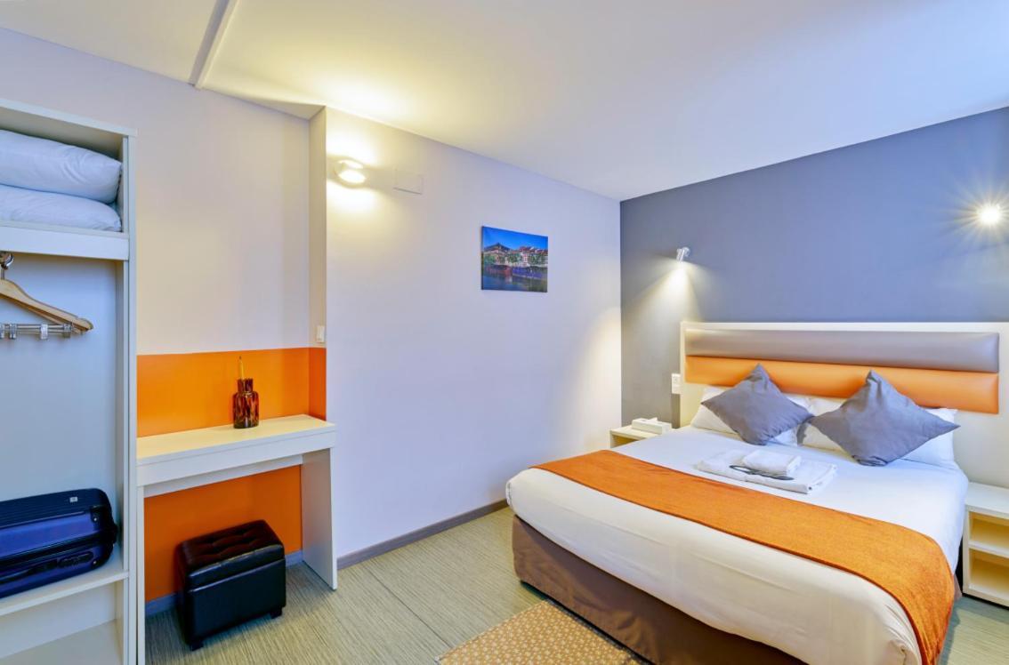Adonis Hotel Страсбург Екстер'єр фото