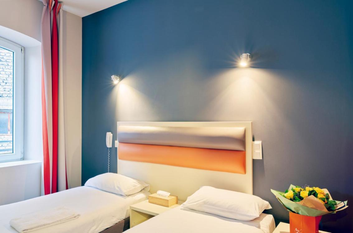 Adonis Hotel Страсбург Екстер'єр фото